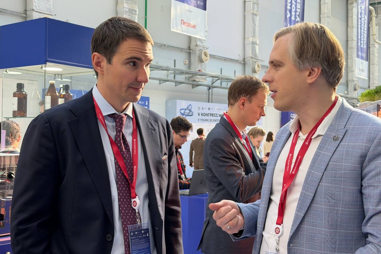 Почетный гость экспозиции НАШЕЙ ЛАБЫ - заместитель Министра науки и высшего образования Российской Федерации Денис Сергеевич Секиринский