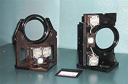 Прецизионные юстировочные устройства  с шаговыми двигателями для зеркал диаметром до 110 мм