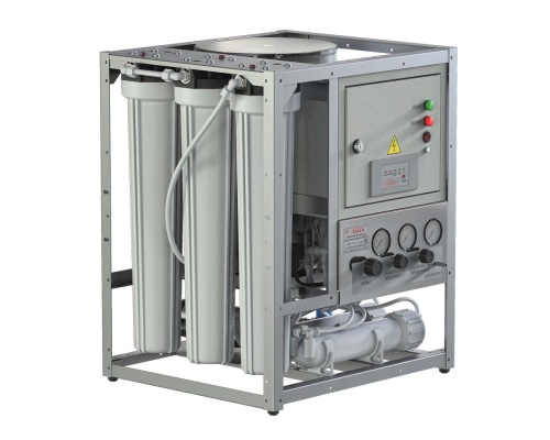نصب سیستم تصفیه آب آنالیتیکی UPVA-15